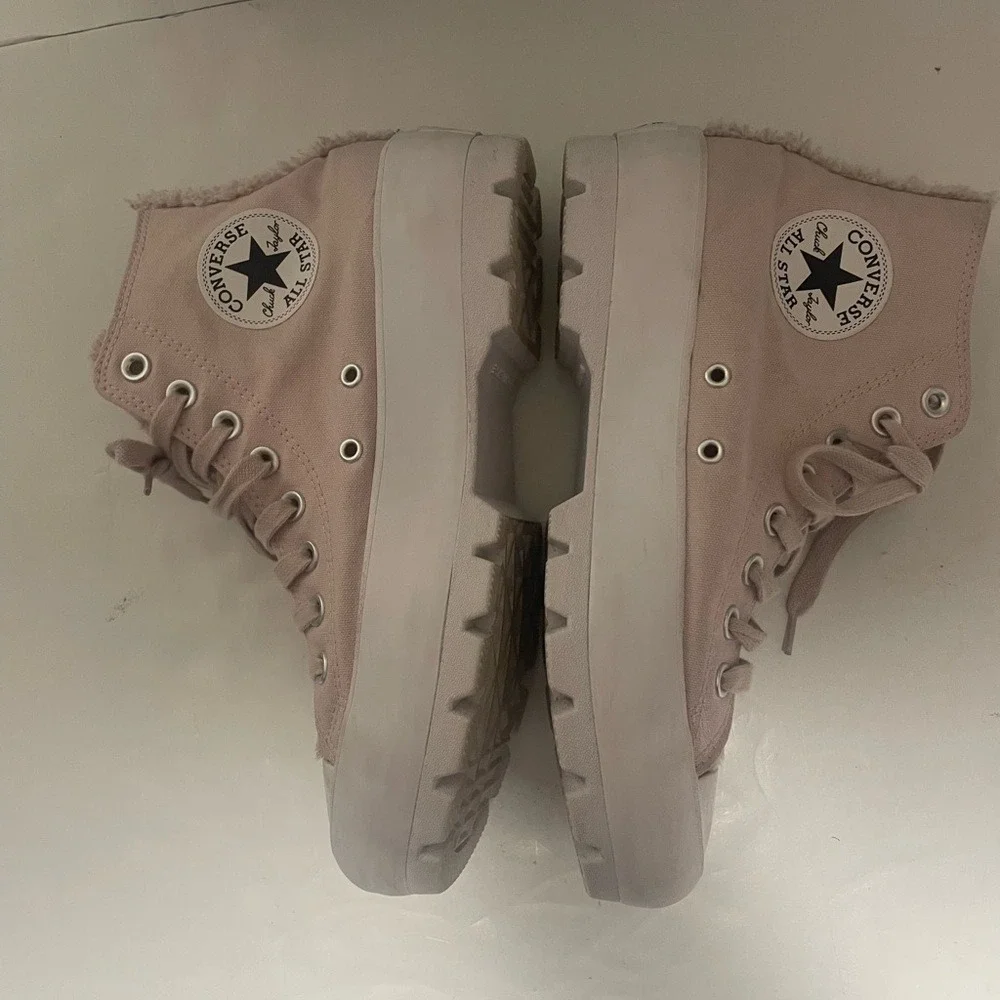 Converse All Stars Sherpa Pink High-Top Sneakers ‎ Womens 9 - Picture 5 of 12